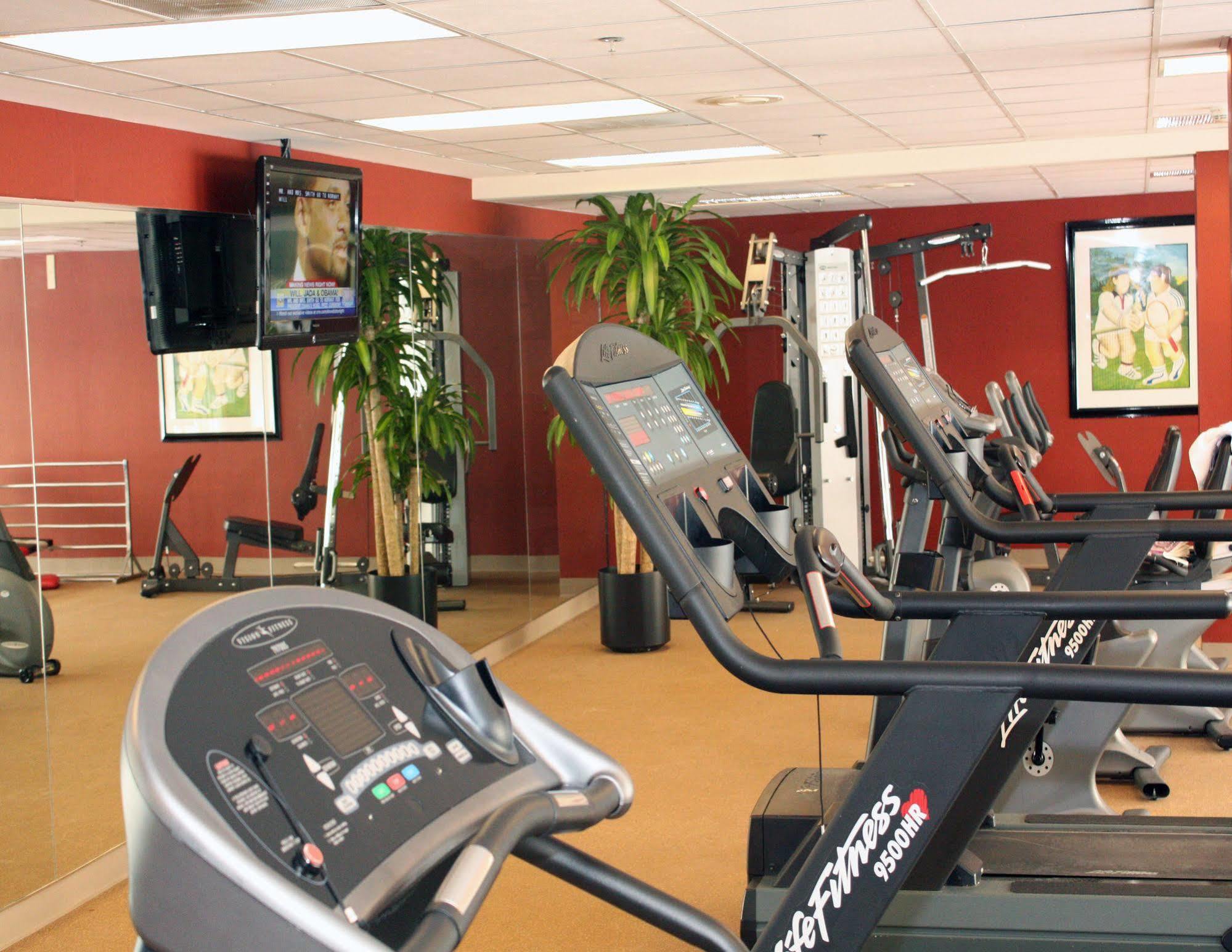 Ramada By Wyndham Buffalo Downtown Ngoại thất bức ảnh